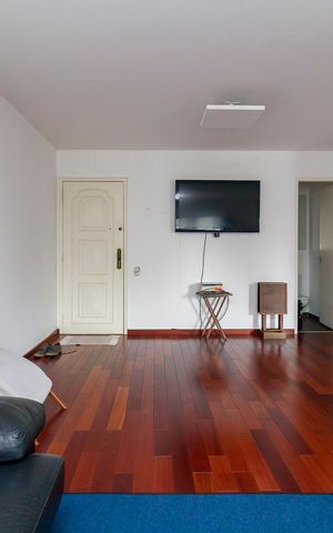 Apartamento à venda com 113m², 2 quartos e 1 vaga Apartamento à venda com 113m², 2 quartos e 1 vagaSala