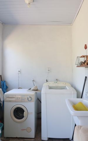 Casa à venda com 165m², 2 quartos e 2 vagasÁrea de Serviço