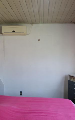 Casa à venda com 165m², 2 quartos e 2 vagasQuarto 1