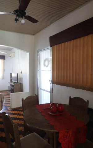 Casa à venda com 165m², 2 quartos e 2 vagasSala de Jantar