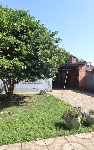 Casa à venda com 165m², 2 quartos e 2 vagasÁrea externa