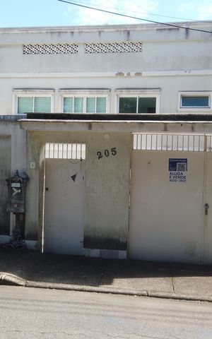 Casa de condomínio à venda com 1015m², 4 quartos e 3 vagasFachada da Casa