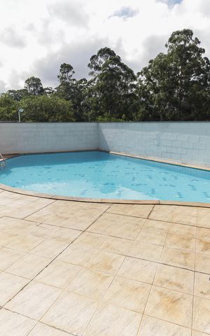 Apartamento à venda com 49m², 2 quartos e 1 vaga Apartamento à venda com 49m², 2 quartos e 1 vagaPiscina