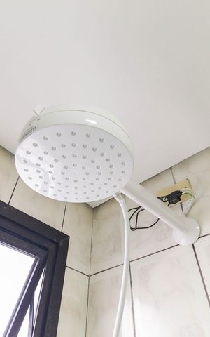Apartamento à venda com 49m², 2 quartos e 1 vaga Apartamento à venda com 49m², 2 quartos e 1 vagaBanheiro
