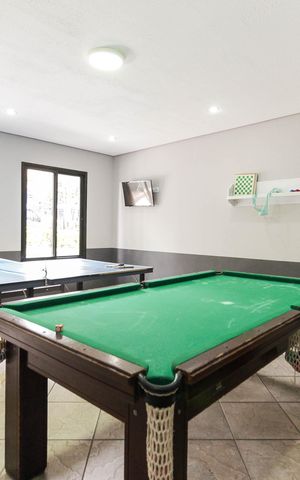 Apartamento à venda com 49m², 2 quartos e 1 vaga Apartamento à venda com 49m², 2 quartos e 1 vagaEspaço de Jogos