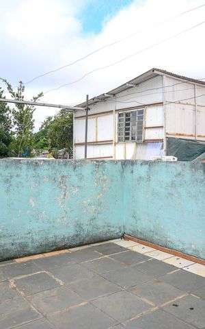 Casa à venda com 211m², 4 quartos e 2 vagas Casa à venda com 211m², 4 quartos e 2 vagasTerraço