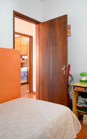 Casa à venda com 211m², 4 quartos e 2 vagas Casa à venda com 211m², 4 quartos e 2 vagasQuarto 3