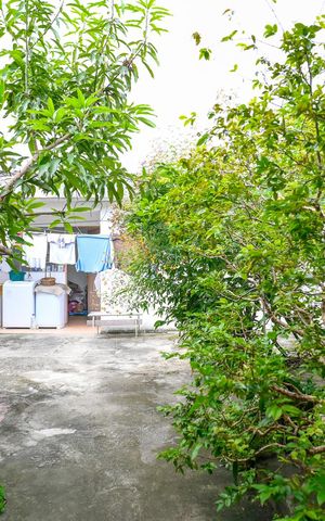 Casa à venda com 211m², 4 quartos e 2 vagas Casa à venda com 211m², 4 quartos e 2 vagasQuintal