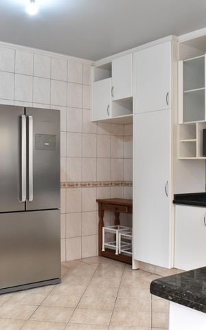 Casa para alugar com 400m², 4 quartos e 3 vagasCozinha