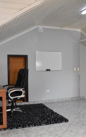 Casa para alugar com 400m², 4 quartos e 3 vagasSuíte 3