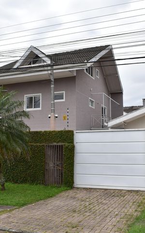 Casa para alugar com 400m², 4 quartos e 3 vagasFachada