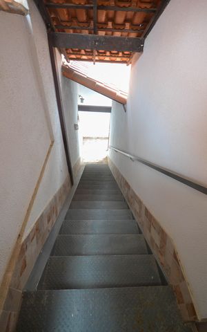 Casa para alugar com 38m², 1 quarto e 1 vaga Casa para alugar com 38m², 1 quarto e 1 vagaEntrada