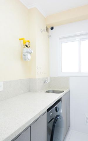Apartamento à venda com 122m², 3 quartos e 2 vagasÁrea de Serviço