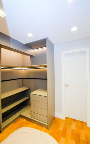 Apartamento à venda com 122m², 3 quartos e 2 vagasCloset do Quarto 3