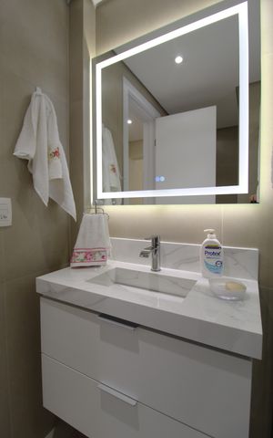 Apartamento à venda com 80m², 2 quartos e 1 vagaBanheiro Social