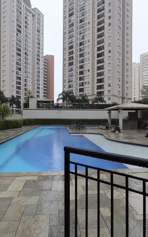 Apartamento à venda com 70m², 2 quartos e 1 vagaÁrea comum - Piscina