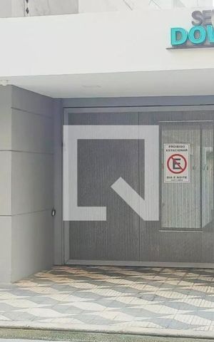 Studio para alugar com 33m², 1 quarto e sem vaga Studio para alugar com 33m², 1 quarto e sem vagaFachada