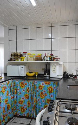Casa para alugar com 210m², 4 quartos e 2 vagasCozinha