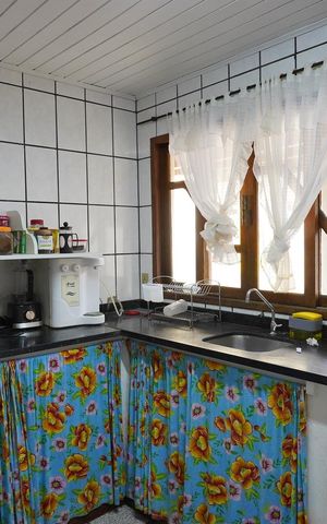 Casa para alugar com 210m², 4 quartos e 2 vagasCozinha