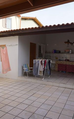 Casa para alugar com 210m², 4 quartos e 2 vagasQuintal