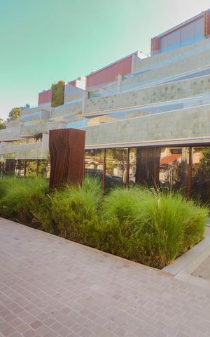 Apartamento à venda com 374m², 3 quartos e 4 vagasFachada