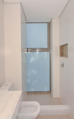 Apartamento à venda com 374m², 3 quartos e 4 vagasBanheiro da Suíte 2