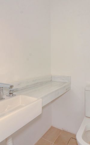 Apartamento à venda com 374m², 3 quartos e 4 vagasLavabo