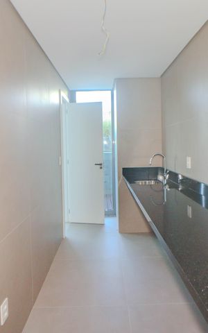 Apartamento à venda com 374m², 3 quartos e 4 vagasÁrea de Serviço