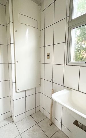 Apartamento à venda com 47m², 2 quartos e 1 vaga Apartamento à venda com 47m², 2 quartos e 1 vagaBanheiro Social
