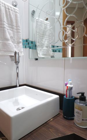 Apartamento para alugar com 76m², 2 quartos e 1 vagaBanheiro