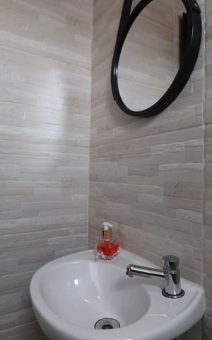 Apartamento para alugar com 76m², 2 quartos e 1 vagaLavabo