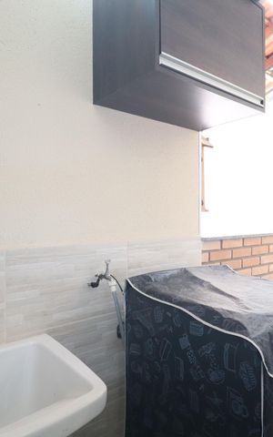 Apartamento para alugar com 76m², 2 quartos e 1 vagaÁrea de Serviço