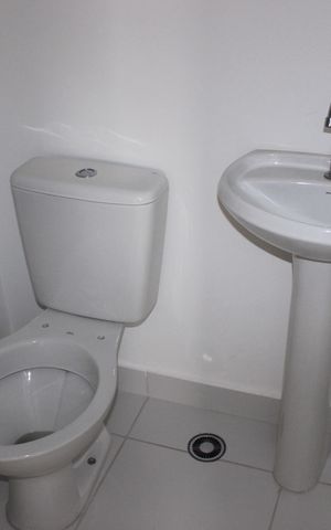 Apartamento para alugar com 32m², 2 quartos e sem vagaBanheiro