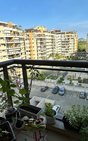 Apartamento à venda com 89m², 3 quartos e 1 vaga Apartamento à venda com 89m², 3 quartos e 1 vagaVaranda