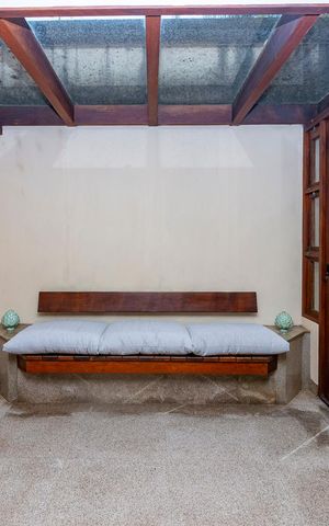 Casa à venda com 435m², 4 quartos e 4 vagas Casa à venda com 435m², 4 quartos e 4 vagasÁrea de Serviço