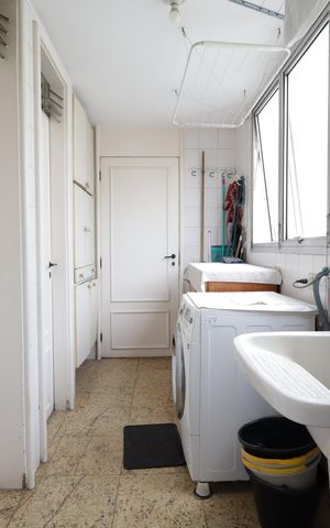 Apartamento à venda com 370m², 5 quartos e 4 vagasÁrea de Serviço