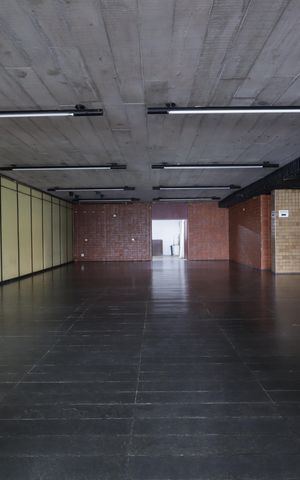 Apartamento à venda com 370m², 5 quartos e 4 vagasÁrea comum - Salão de festas