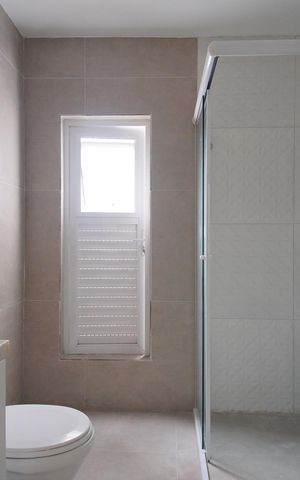 Casa à venda com 110m², 2 quartos e 2 vagasBanheiro da Suíte