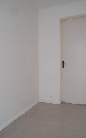 Casa à venda com 110m², 2 quartos e 2 vagasCloset