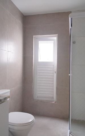Casa à venda com 110m², 2 quartos e 2 vagasBanheiro da Suíte