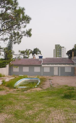 Casa à venda com 110m², 2 quartos e 2 vagasQuintal
