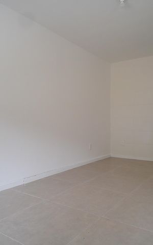 Casa à venda com 110m², 2 quartos e 2 vagasSuíte