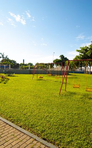 Apartamento à venda com 70m², 3 quartos e 2 vagas Apartamento à venda com 70m², 3 quartos e 2 vagasÁrea comum - Playground