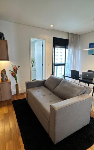 Apartamento à venda com 195m², 3 quartos e 4 vagas Apartamento à venda com 195m², 3 quartos e 4 vagasQuarto Suite Escritorio