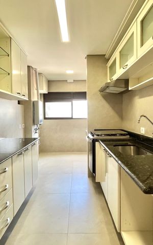 Apartamento para alugar com 98m², 2 quartos e 2 vagas Apartamento para alugar com 98m², 2 quartos e 2 vagasCozinha