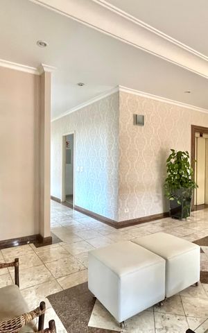 Apartamento para alugar com 98m², 2 quartos e 2 vagas Apartamento para alugar com 98m², 2 quartos e 2 vagasHall social
