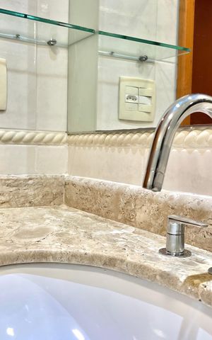 Apartamento para alugar com 98m², 2 quartos e 2 vagas Apartamento para alugar com 98m², 2 quartos e 2 vagasBanheiro da Suíte