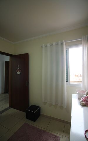 Casa à venda com 216m², 3 quartos e 4 vagasQuarto 3