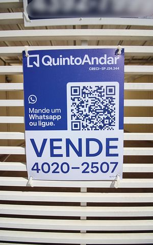 Casa à venda com 216m², 3 quartos e 4 vagasPlaca
