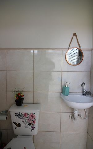 Casa à venda com 216m², 3 quartos e 4 vagasLavabo de Serviço